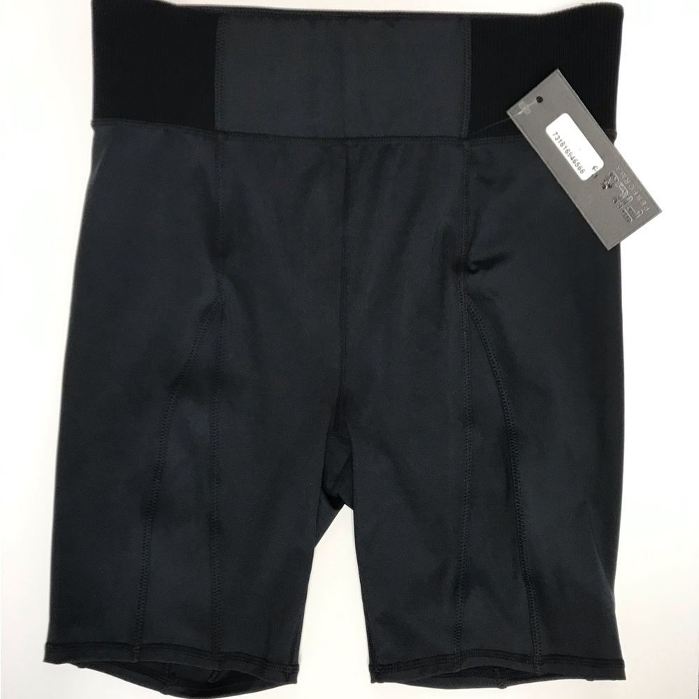 Fila performa bike shorts women size large